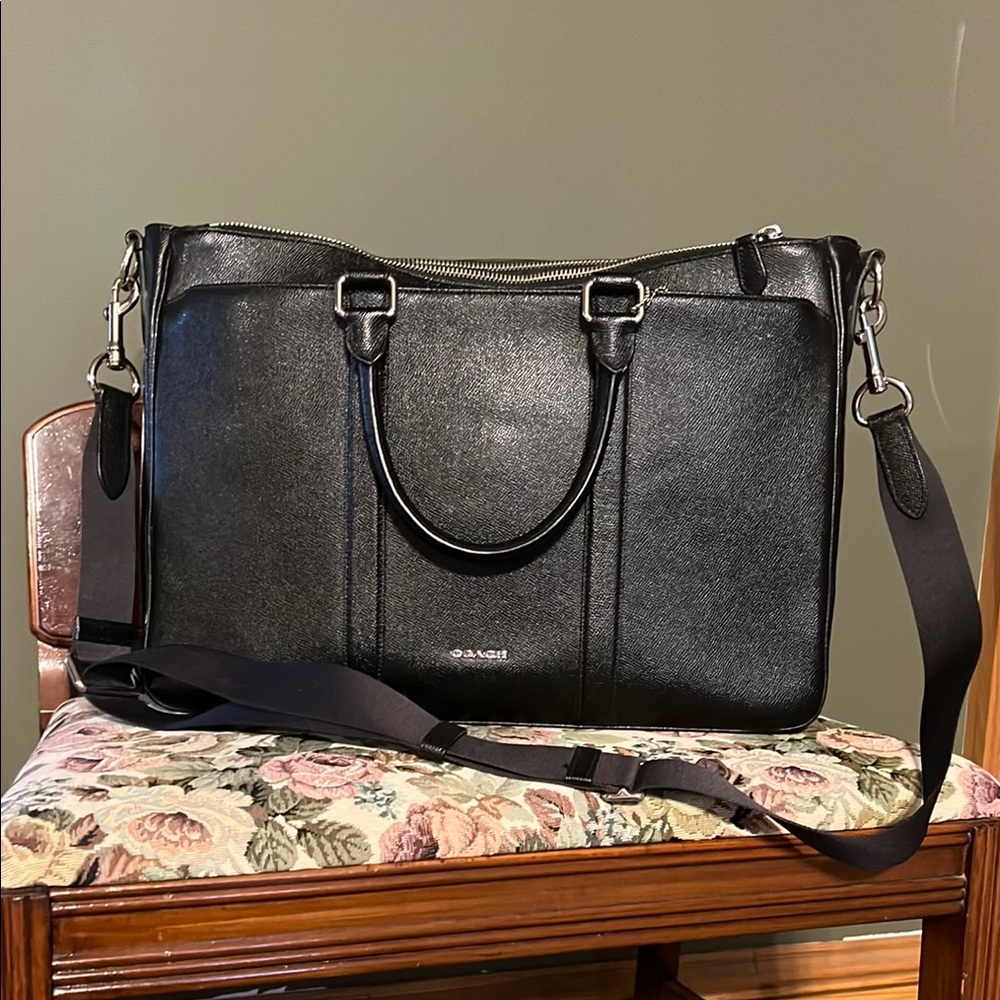 Coach Black Briefcase with Leather Finish and Adjustable Strap